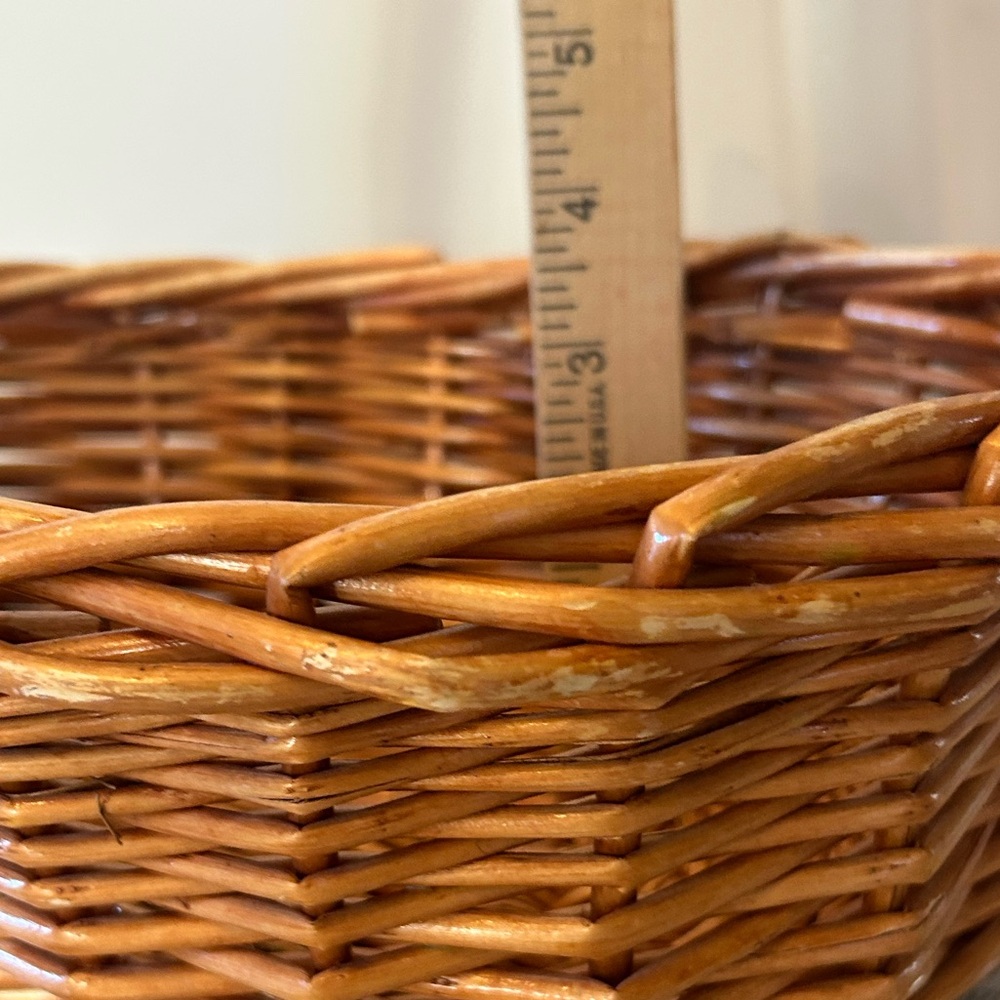 Wicker Basket - Picture 3 of 6